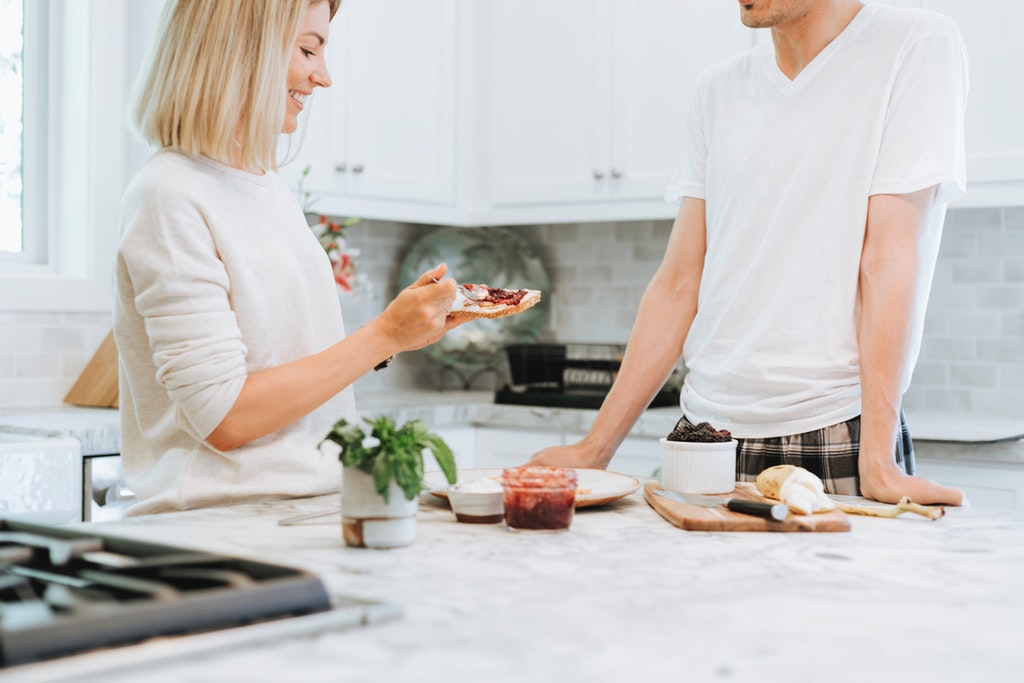 People cooking