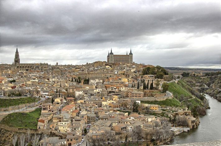 Complete overview of the city of Toledo